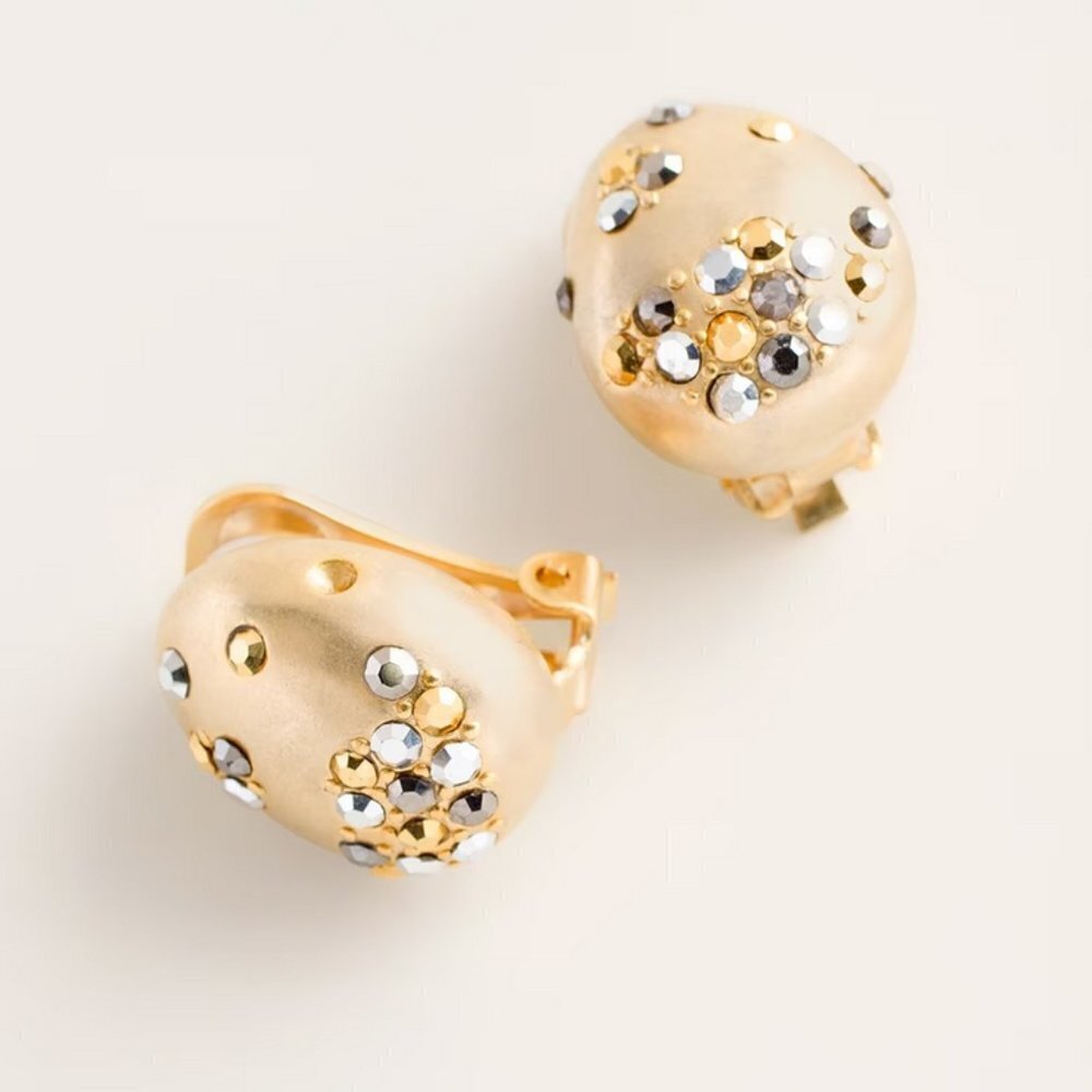 Chico's Neutral Glisten Gold Clip-On Earrings NWT Contemporary Day Evening - Picture 1 of 7